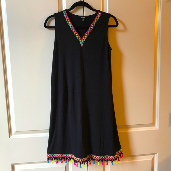 Versona Other - NWOT bathing suit coverup with tassels